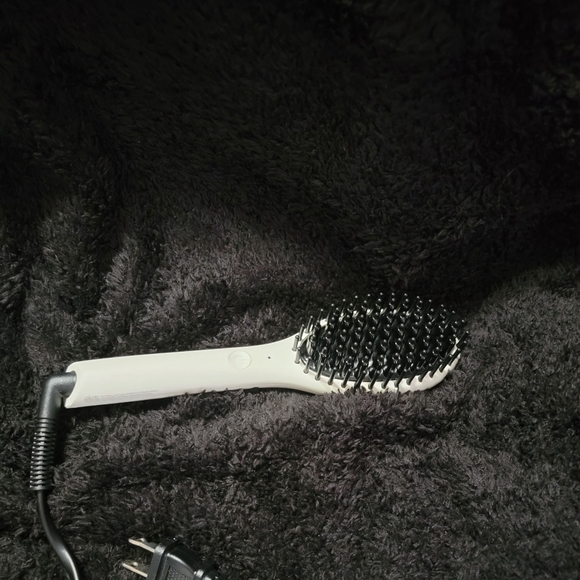 Instyler mini straightening brush - Picture 1 of 4